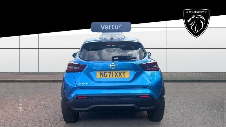 Nissan Juke 1.0 DiG-T 114 N-Connecta 5dr DCT Petrol Hatchback